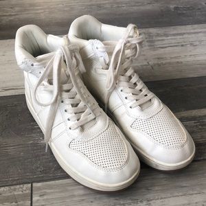 AE Outfitters vintage high top sneakers
